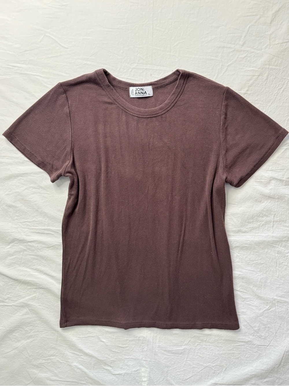 Jon & Anna -  Ribbed Crew Neck Tee in Mauve Brown